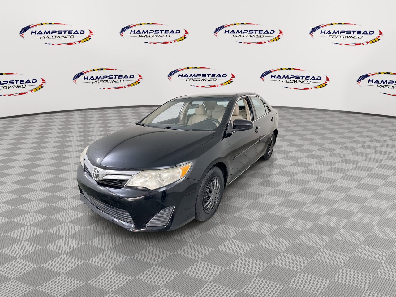 Used 2014 Toyota Camry LE FWD image 5