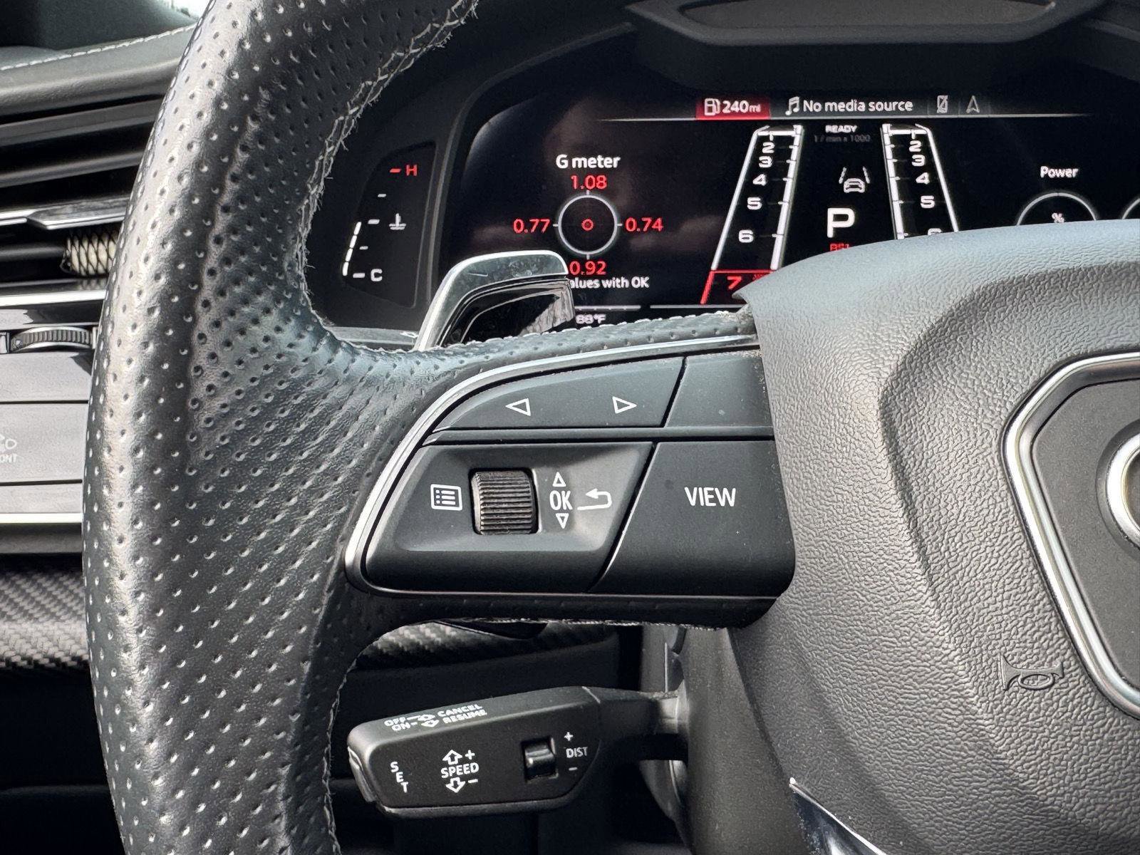 Used 2021 Audi RS Q8 w/ Black Optic Package image 33