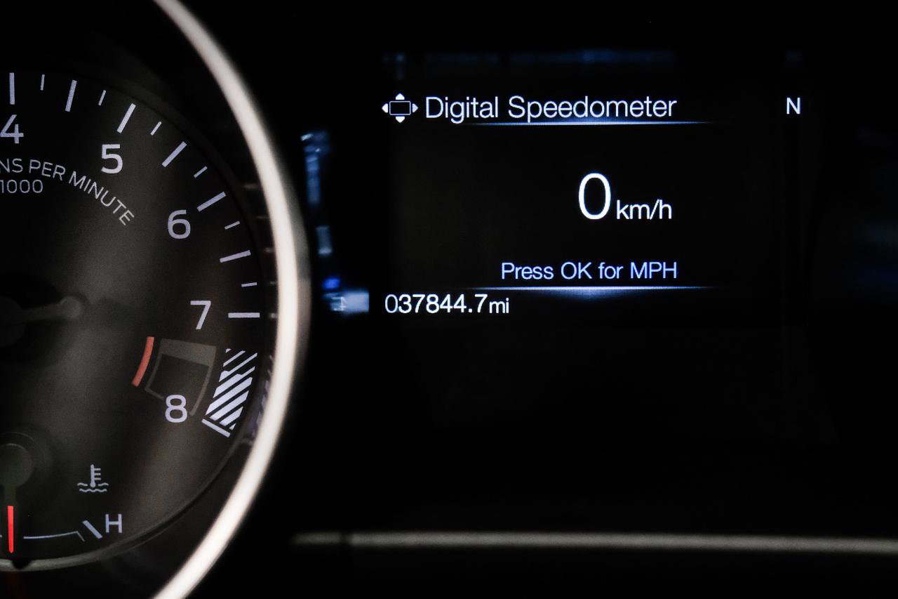 Used 2018 Ford Mustang GT w/ GT Performance Package RWD image 12