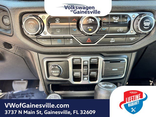 Used 2024 Jeep Wrangler Sport S image 26