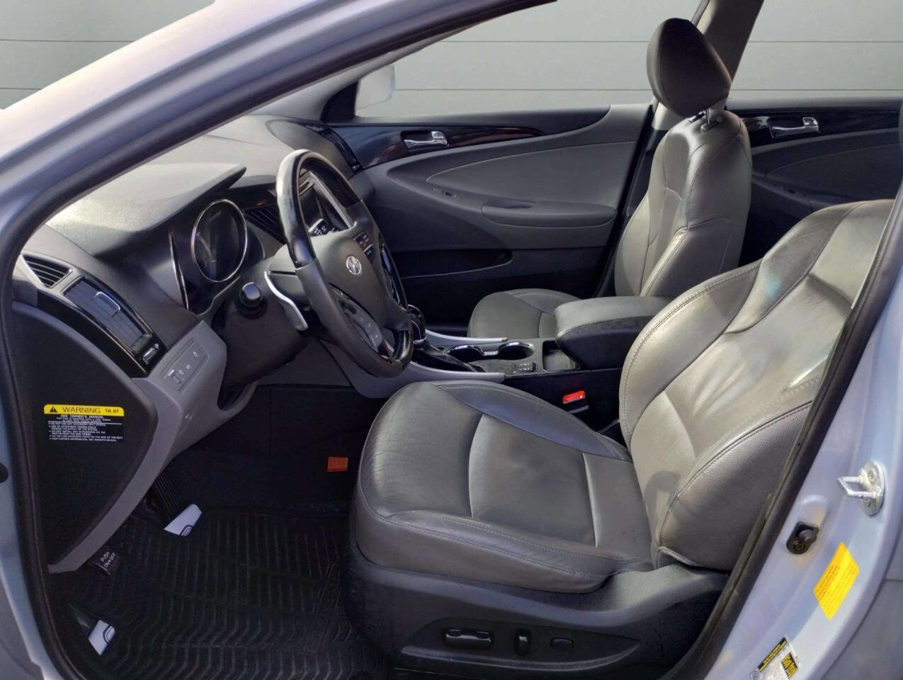 Used 2012 Hyundai Sonata Limited w/ Navigation Pkg image 15