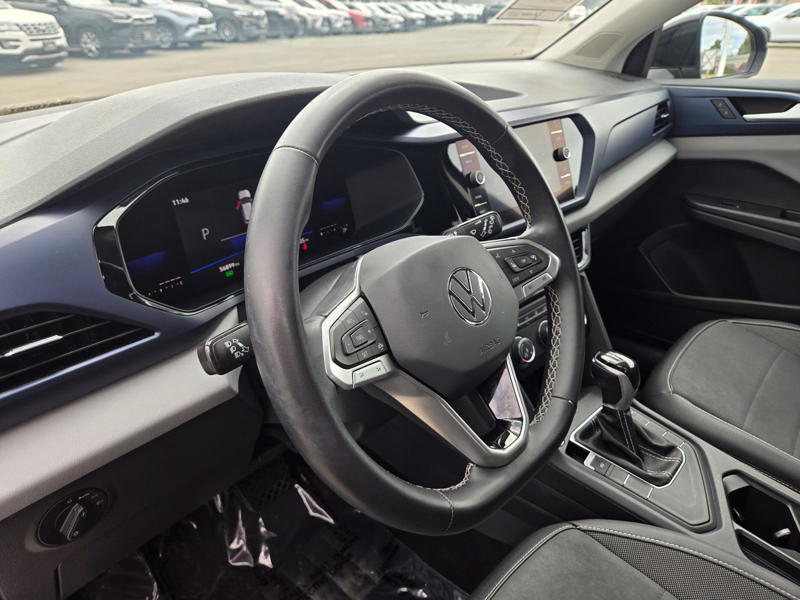 Used 2022 Volkswagen Taos SE FWD image 13