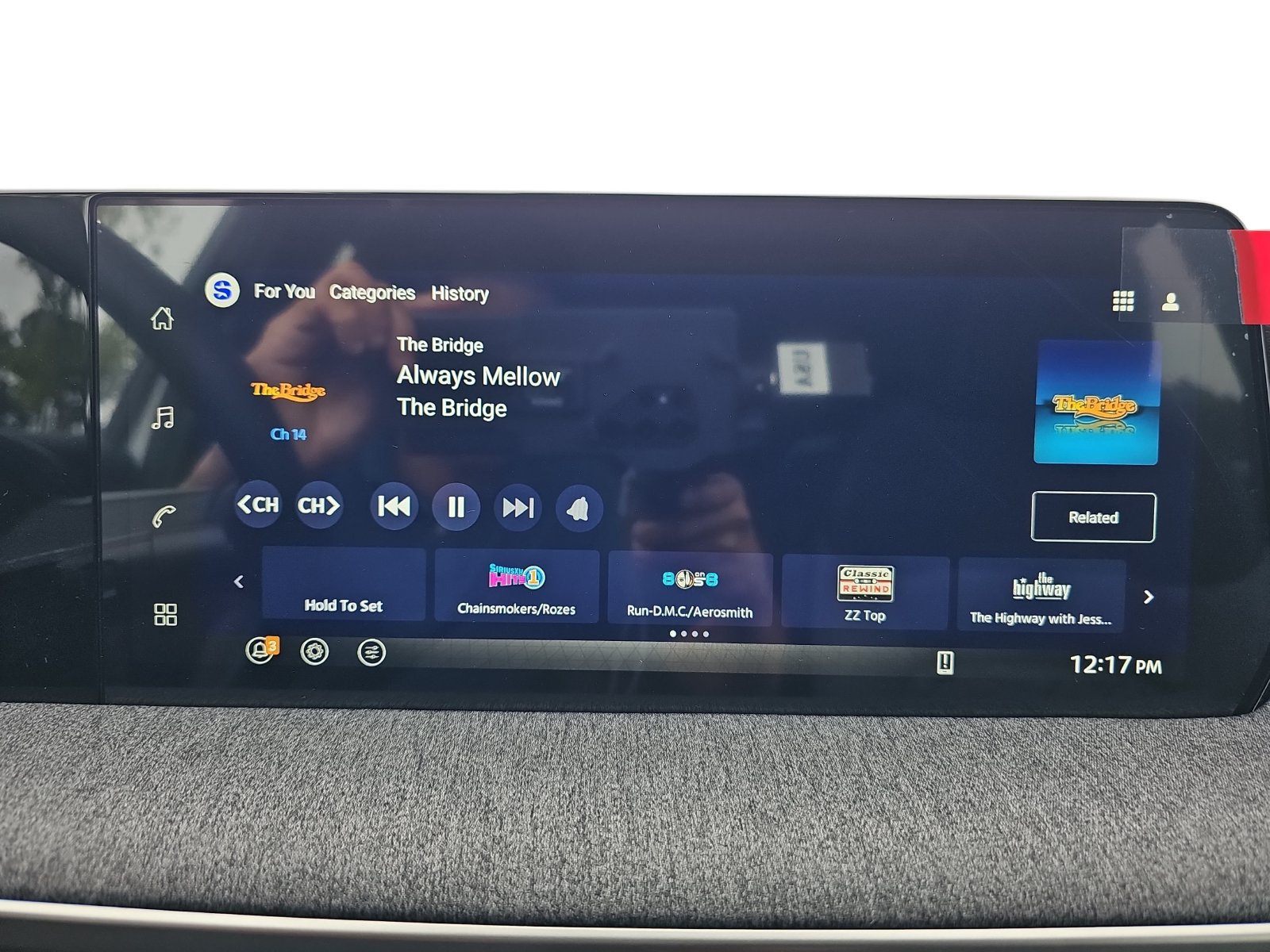 New 2027 Nissan Kicks SV w/ SV Premium Package FWD image 21