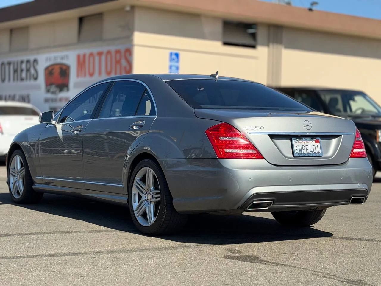Used 2012 Mercedes-Benz S 550 image 10