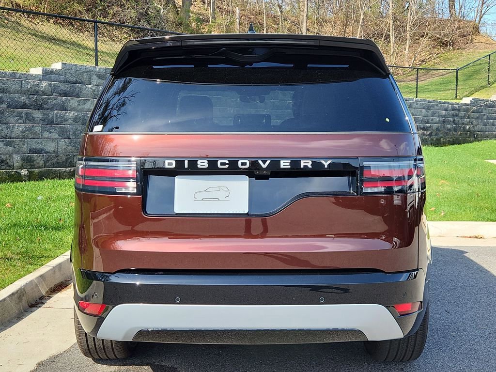 New 2026 Land Rover Discovery Limited Edition AWD/4WD image 7