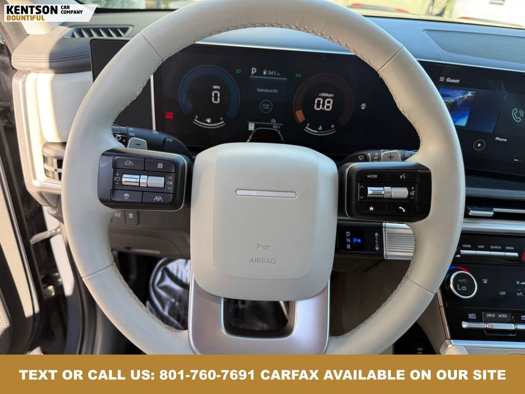 Used 2025 Hyundai Santa Fe SEL image 14