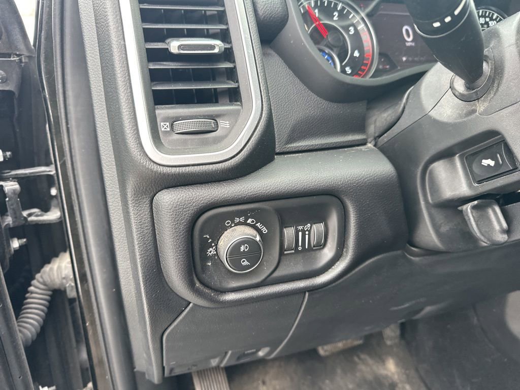 Used 2021 RAM 2500 Laramie w/ Night Edition image 20