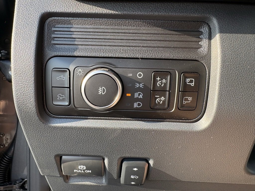 New 2026 Ford F350 Lariat image 53