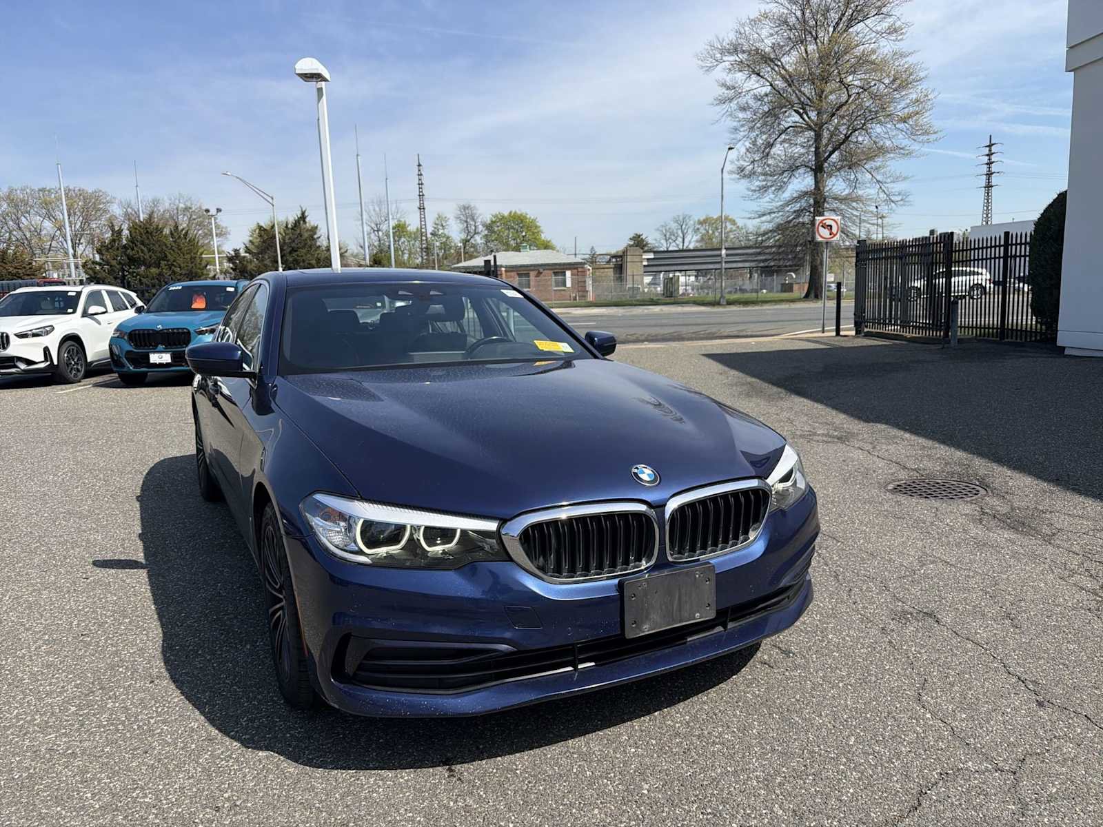 Used 2019 BMW 530i xDrive w/ Convenience Package AWD/4WD image 6