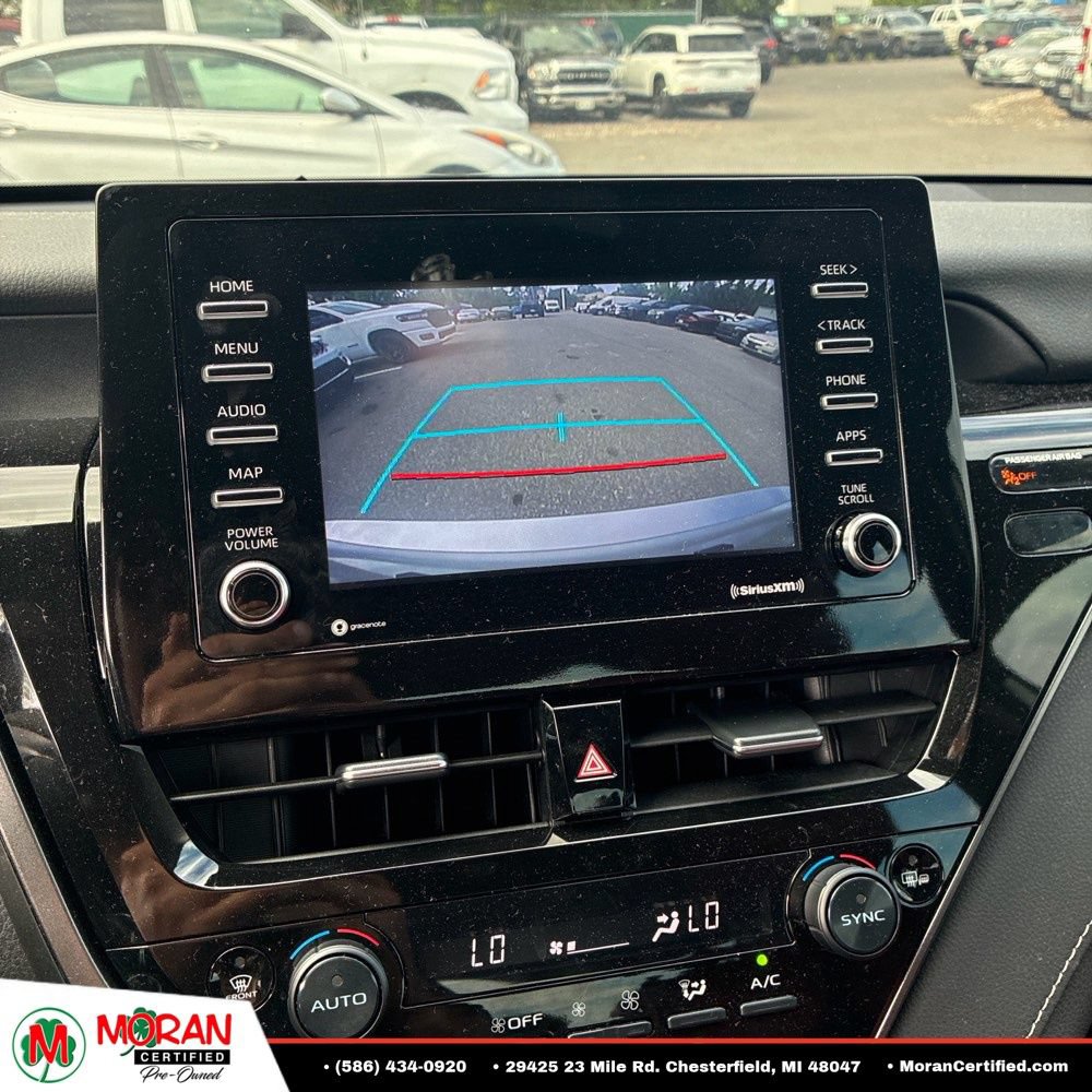 Used 2023 Toyota Camry SE FWD image 15