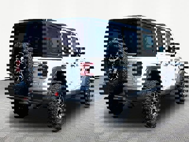 Used 2018 Jeep Wrangler Unlimited Rubicon w/ Dual Top Group AWD/4WD image 6