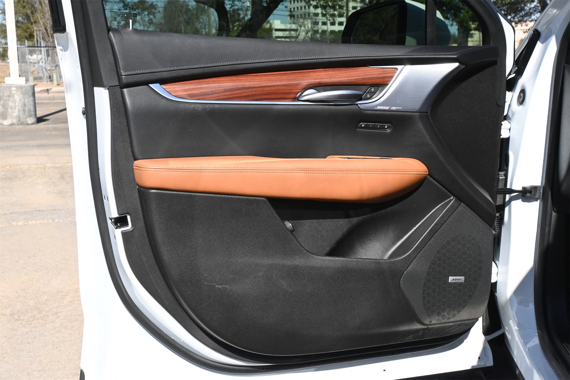 Used 2024 Cadillac XT5 Premium Luxury w/ Technology Package image 19