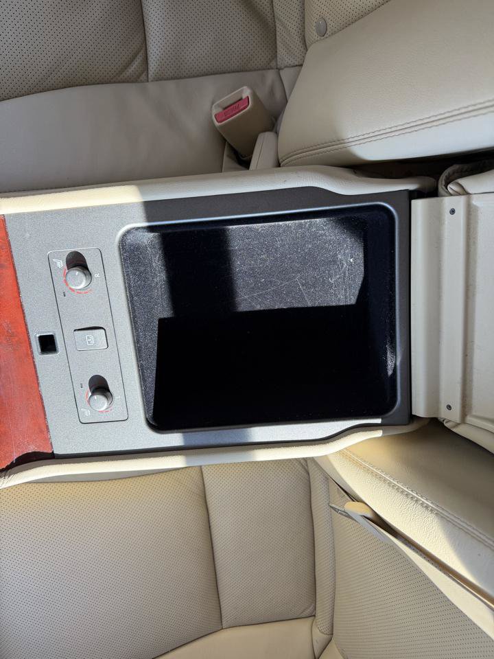 Used 2007 Lexus LS 460 RWD image 28