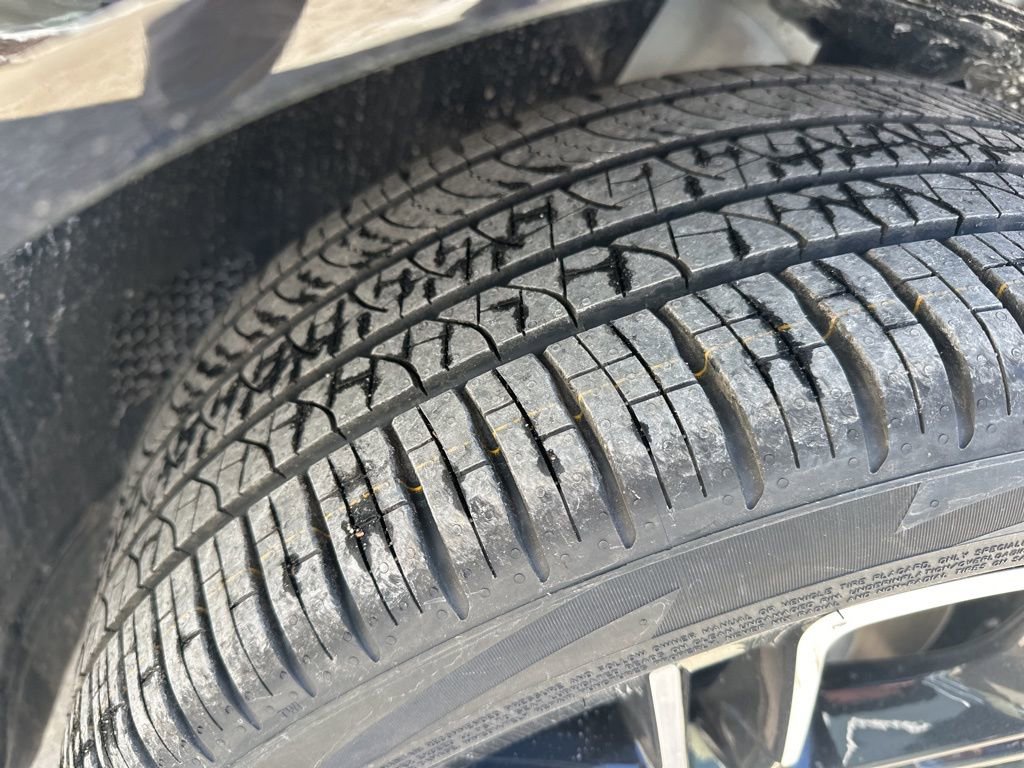 New 2026 Volkswagen Tiguan SEL R-Line image 28