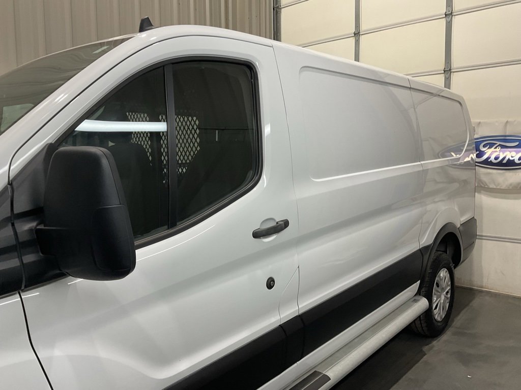 Used 2024 Ford Transit 250 Low Roof w/ Exterior Upgrade Package image 5