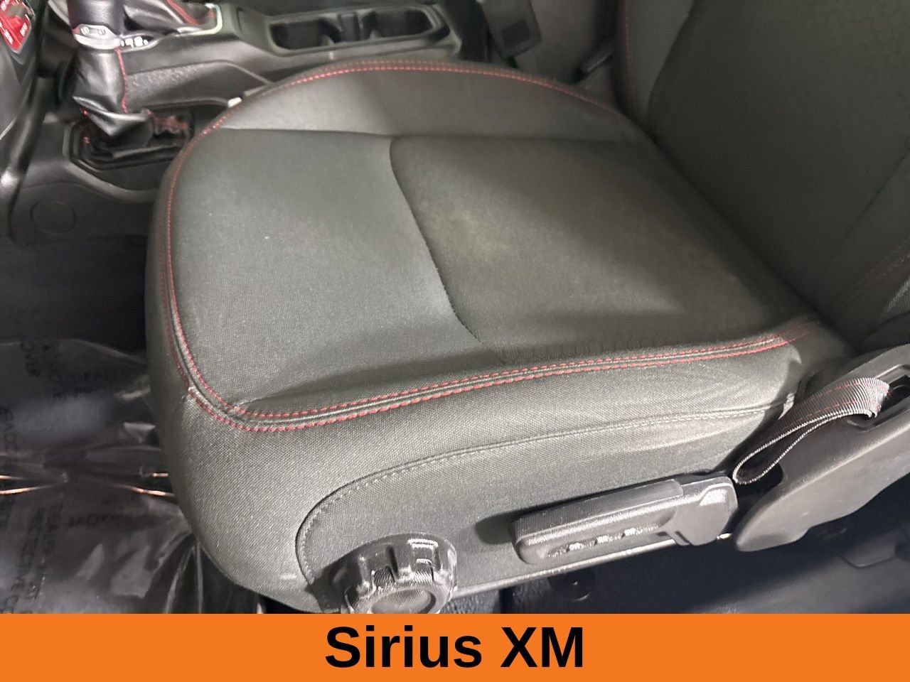 Used 2022 Jeep Wrangler Rubicon image 10