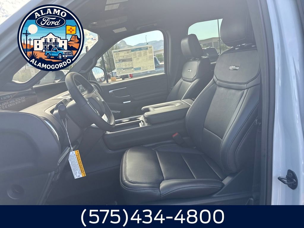 New 2025 Ford Expedition Platinum w/ Stealth Performance Package AWD/4WD image 5