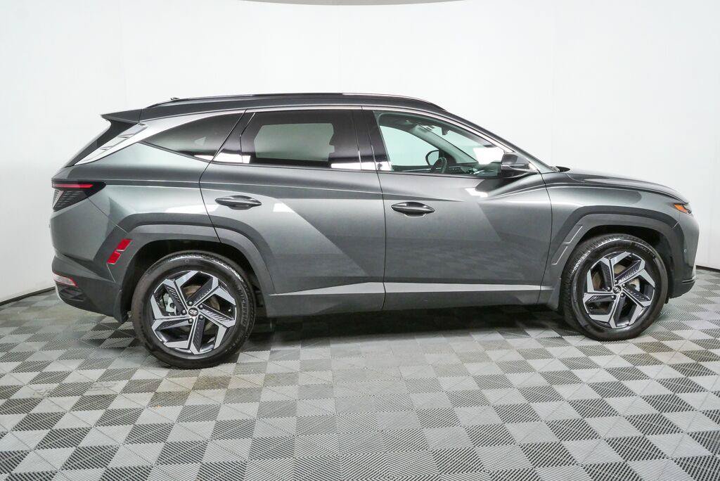 Used 2024 Hyundai Tucson Limited AWD/4WD image 2