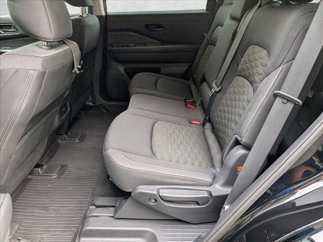 Used 2023 Nissan Pathfinder SV w/ Black Appearance Package image 16