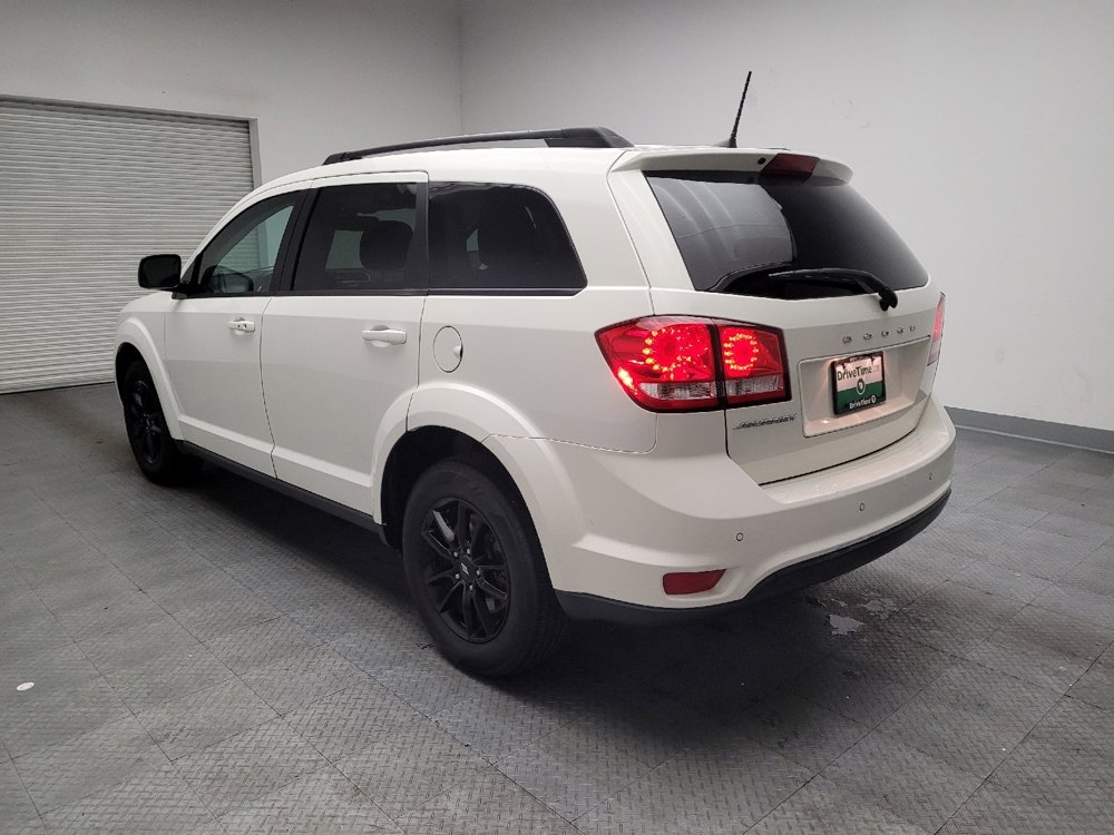 Used 2019 Dodge Journey SE image 5