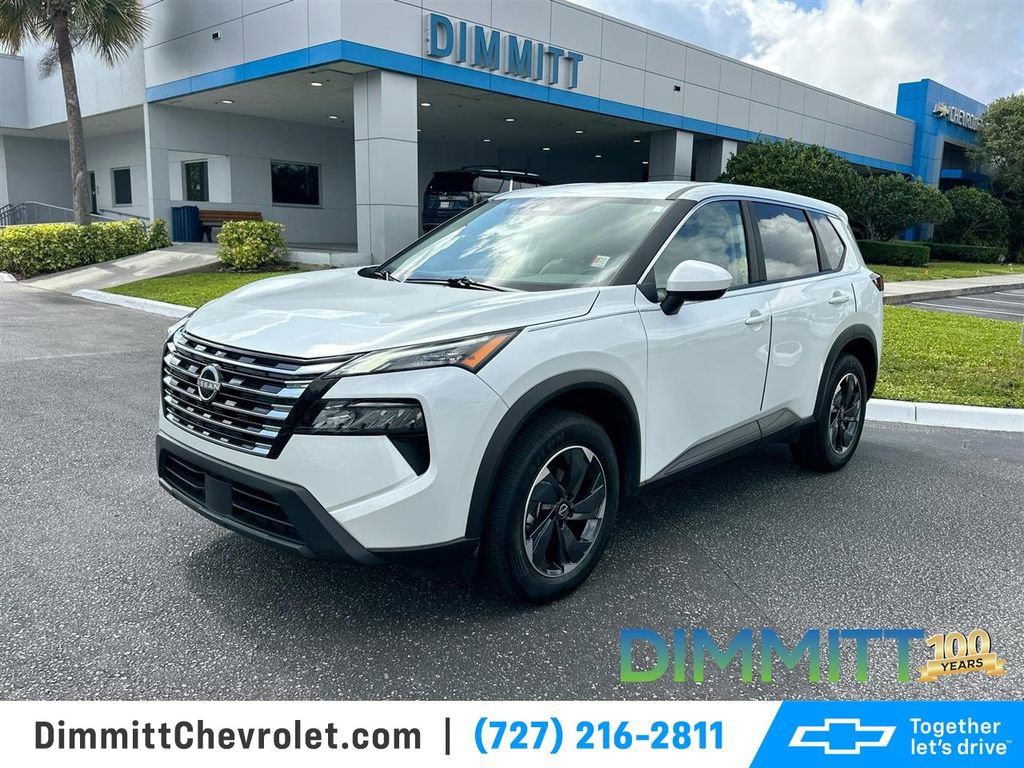 Used 2025 Nissan Rogue SV