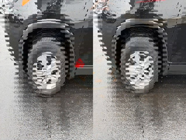 Used 2022 Chevrolet Trax LS w/ Tint and Cruise Package image 14