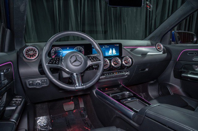Certified 2025 Mercedes-Benz GLA 250 image 17