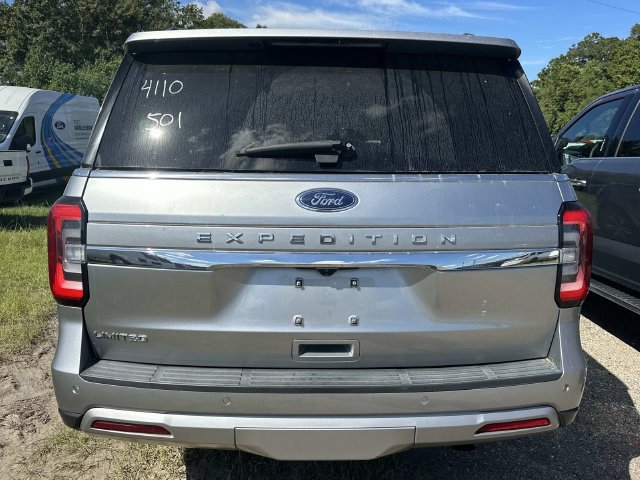 Used 2024 Ford Expedition Limited RWD image 9