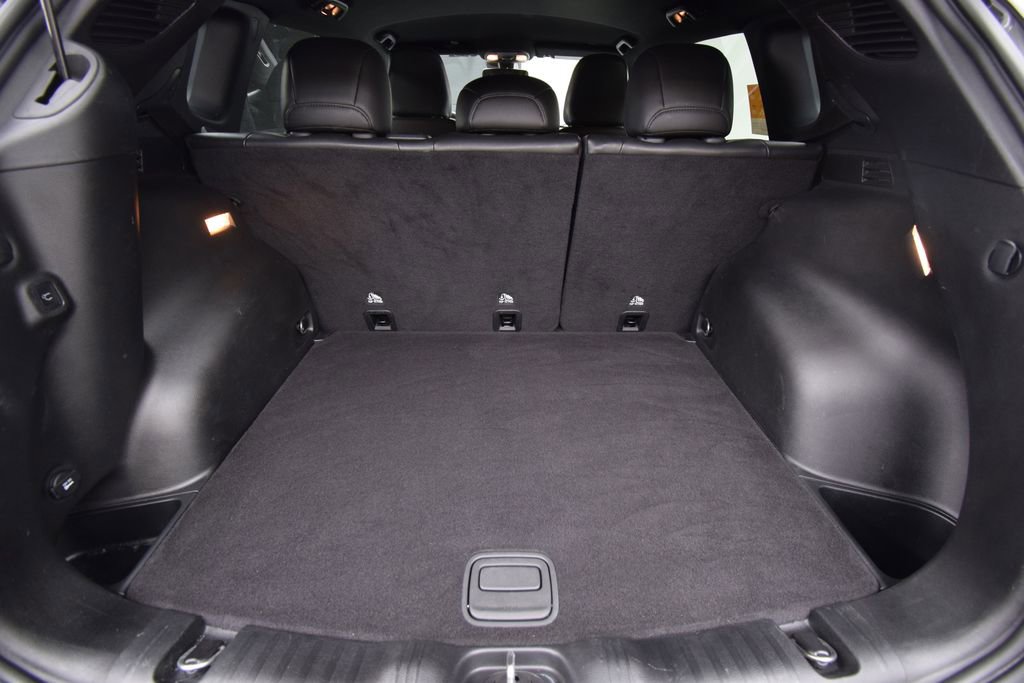 Certified 2023 Jeep Compass Latitude w/ Convenience Group image 30