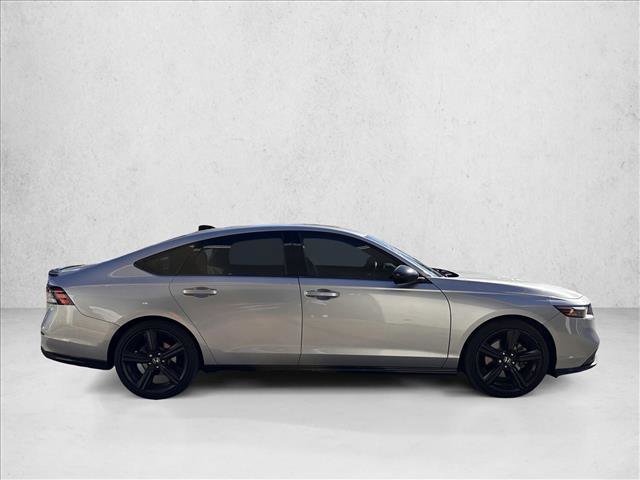Used 2023 Honda Accord Sport image 4