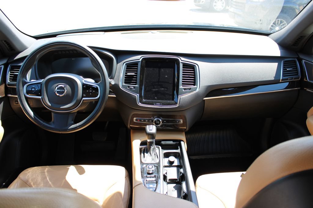 Used 2019 Volvo XC90 T6 Momentum w/ Advanced Package AWD/4WD image 40