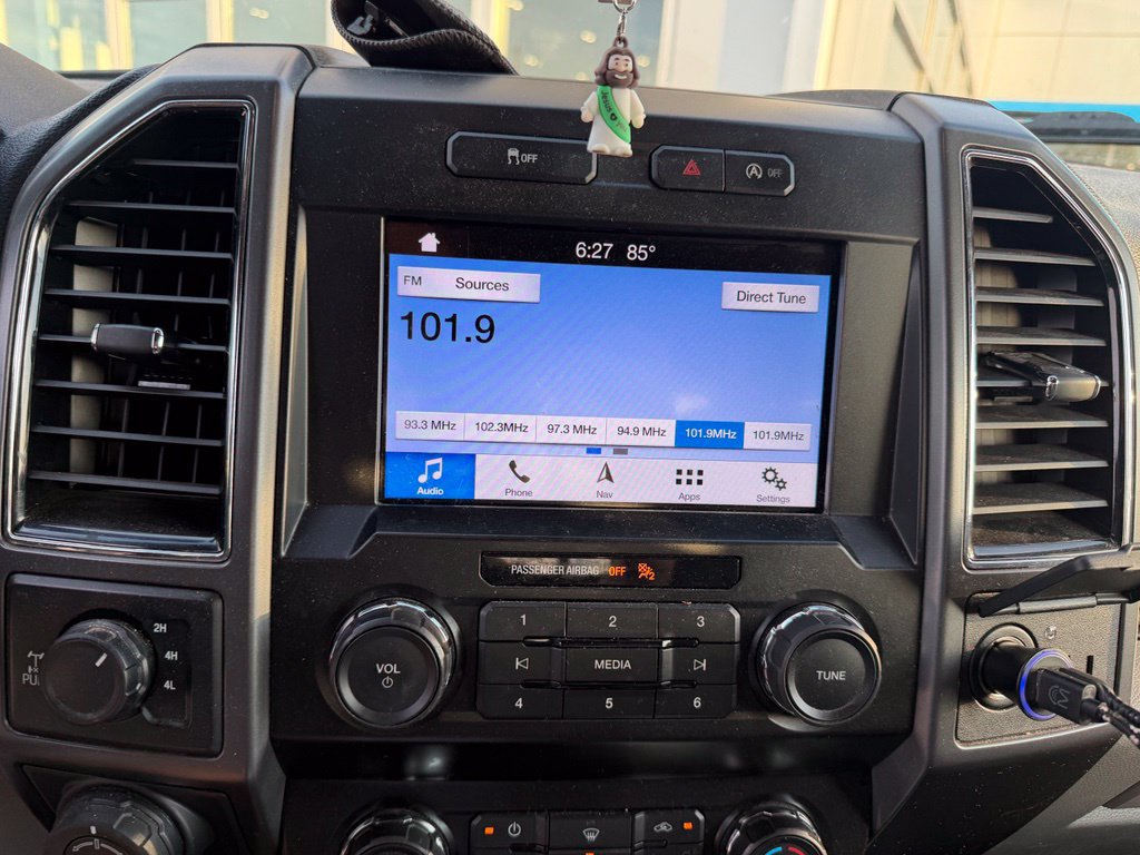 Used 2019 Ford F150 XLT w/ Equipment Group 302A Luxury AWD/4WD image 8