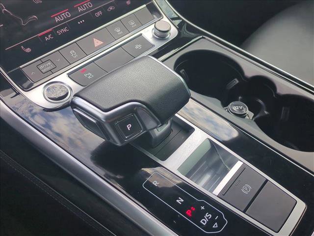 Used 2023 Audi Q7 3.0T Premium Plus AWD/4WD image 12