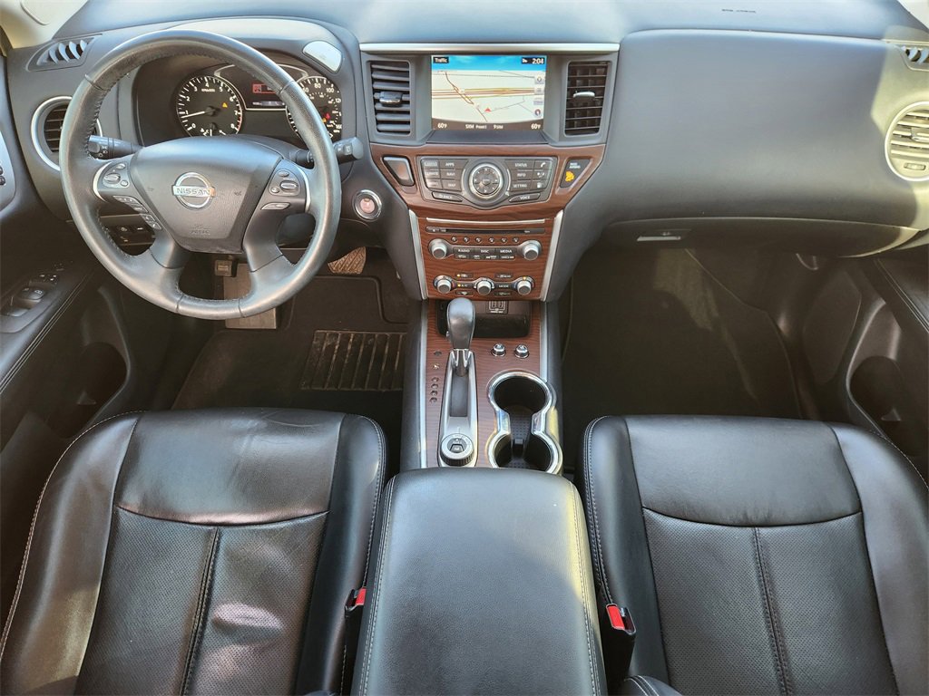 Used 2018 Nissan Pathfinder Platinum image 25
