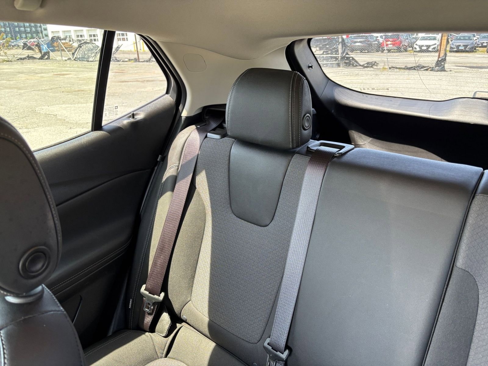 Used 2025 Buick Encore GX Preferred FWD image 35