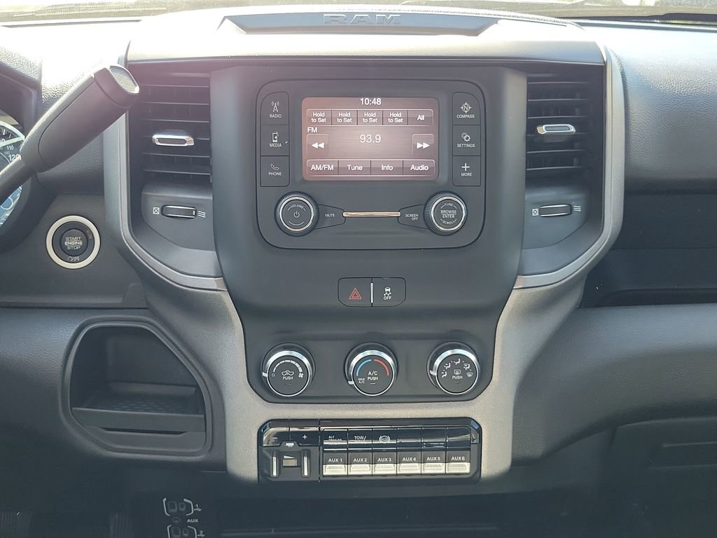 Used 2020 RAM 3500 Tradesman w/ Chrome Appearance Group image 16