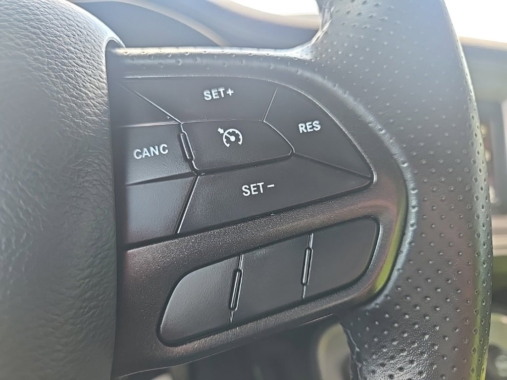 Used 2023 Dodge Challenger SXT w/ Blacktop Package image 39