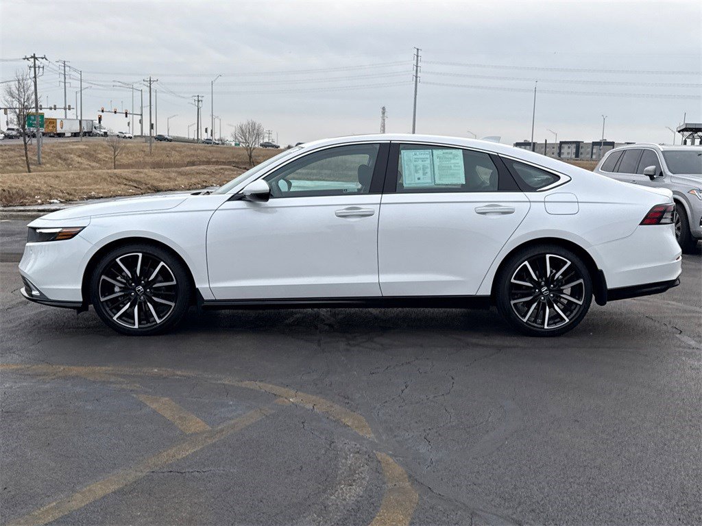 Certified 2025 Honda Accord Touring image 8