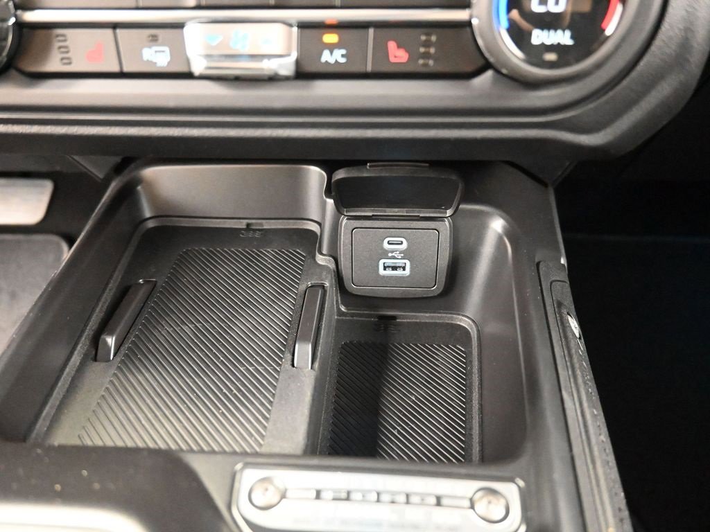 New 2025 Ford Bronco Big Bend image 29