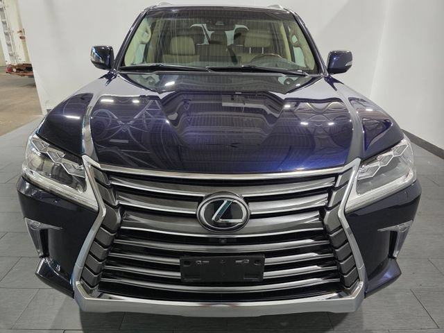 Used 2018 Lexus LX 570 4WD w/ Luxury Package image 8