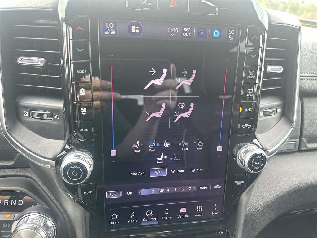 New 2027 RAM 1500 Laramie w/ Night Edition AWD/4WD image 26