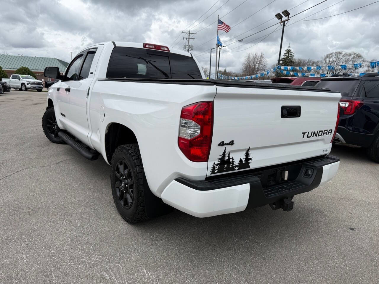 Used 2019 Toyota Tundra 4x4 Double Cab image 9