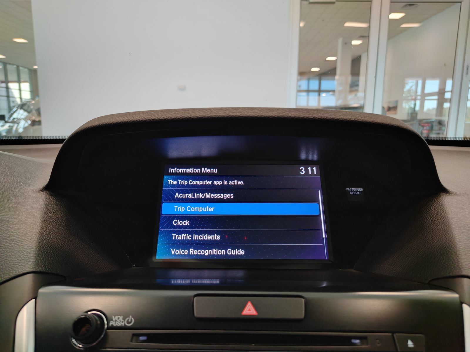Used 2020 Acura MDX w/ Technology Package AWD/4WD image 30