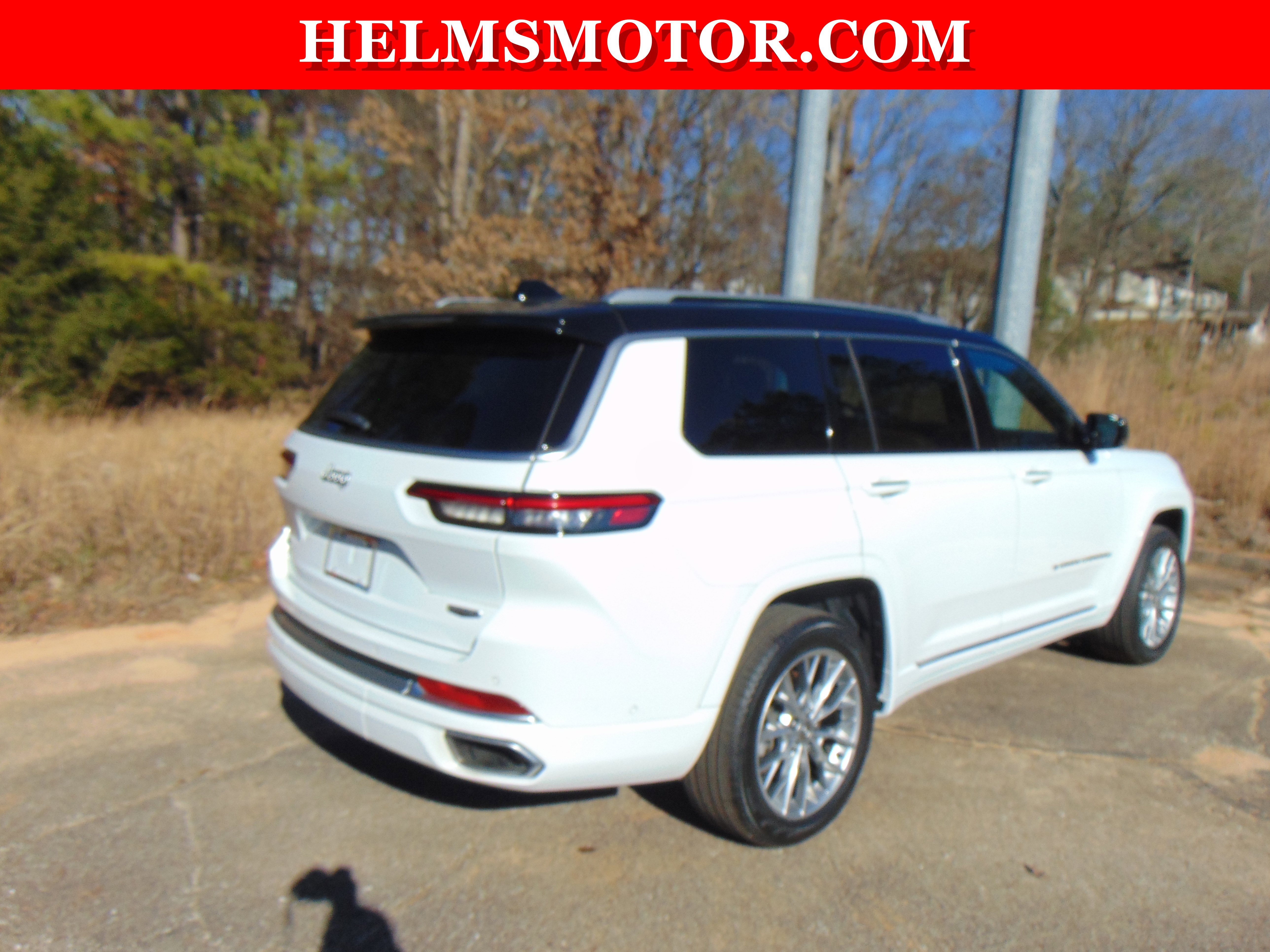 Certified 2023 Jeep Grand Cherokee L Summit w/ Luxury Tech Group V image 13