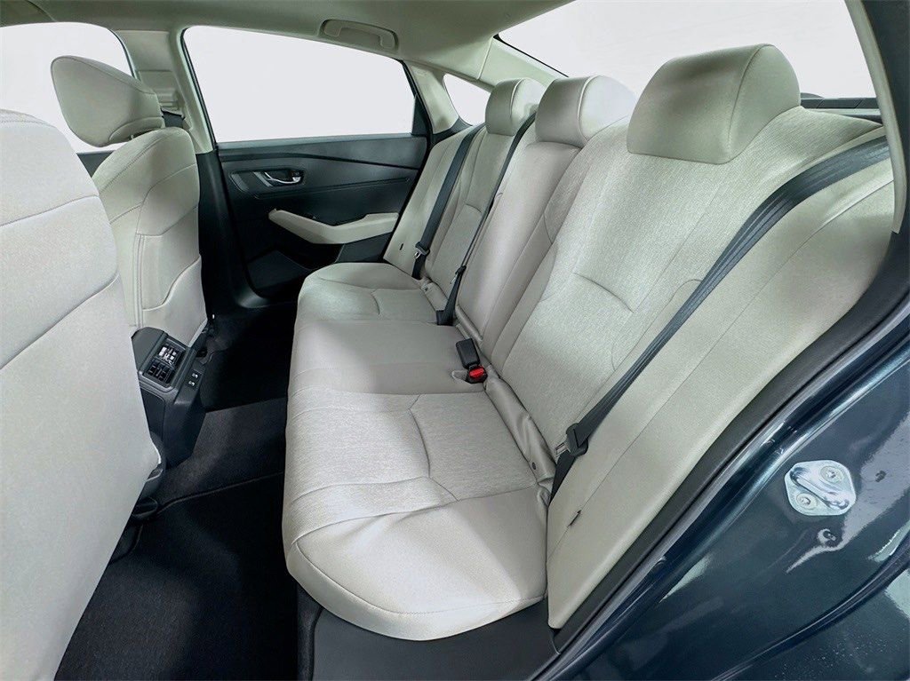 Certified 2025 Honda Accord SE image 34
