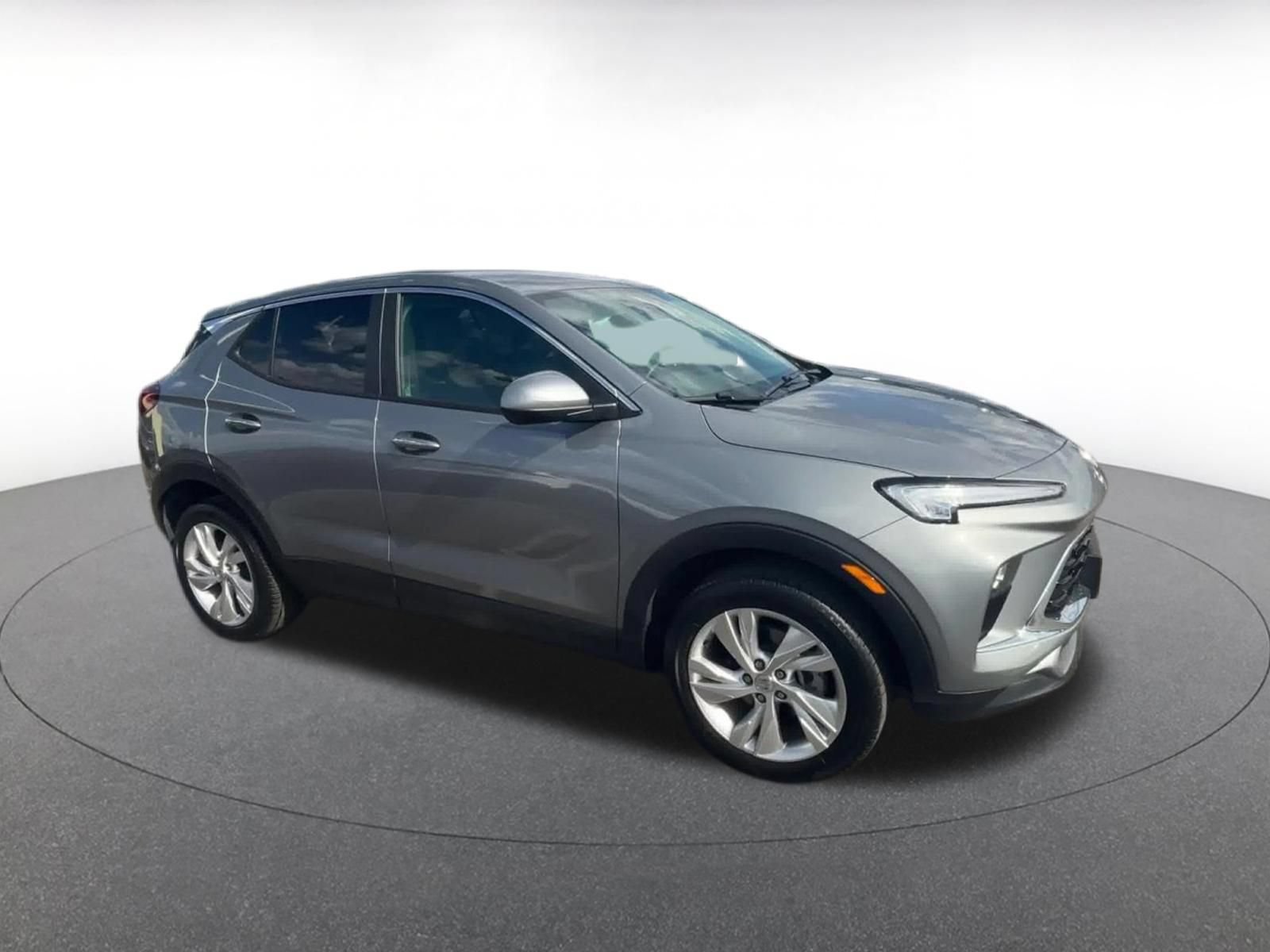 Used 2026 Buick Encore GX Preferred AWD/4WD image 2