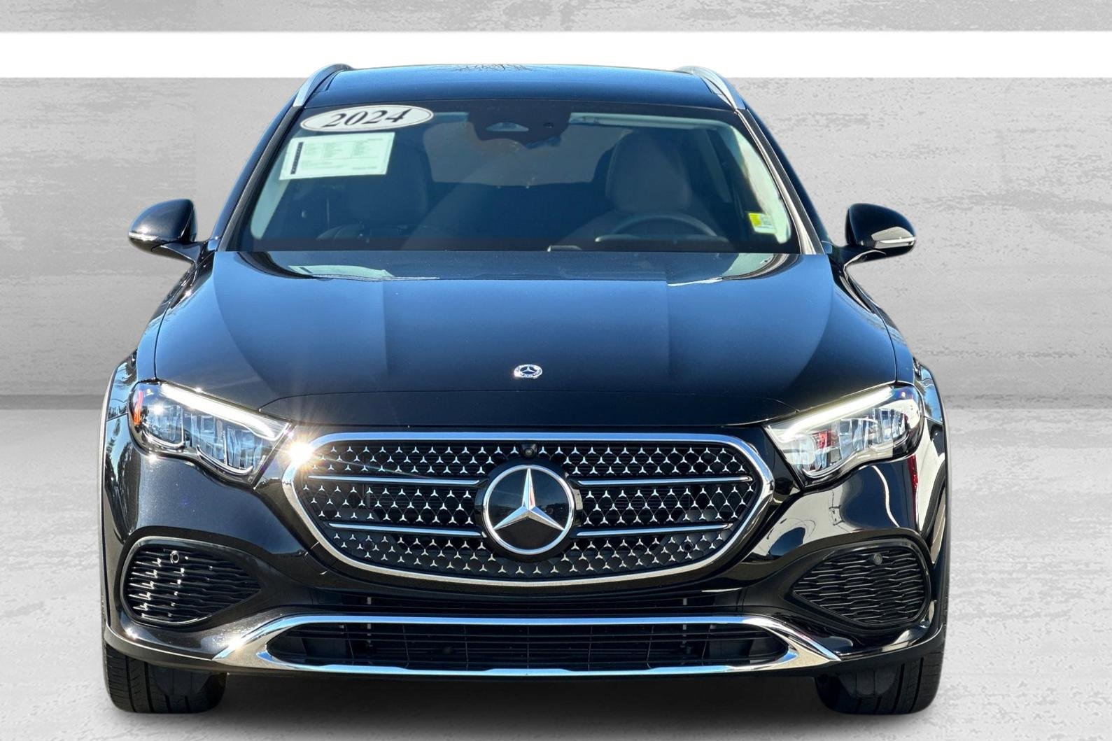 Certified 2024 Mercedes-Benz E 450 4MATIC All-Terrain Wagon image 9