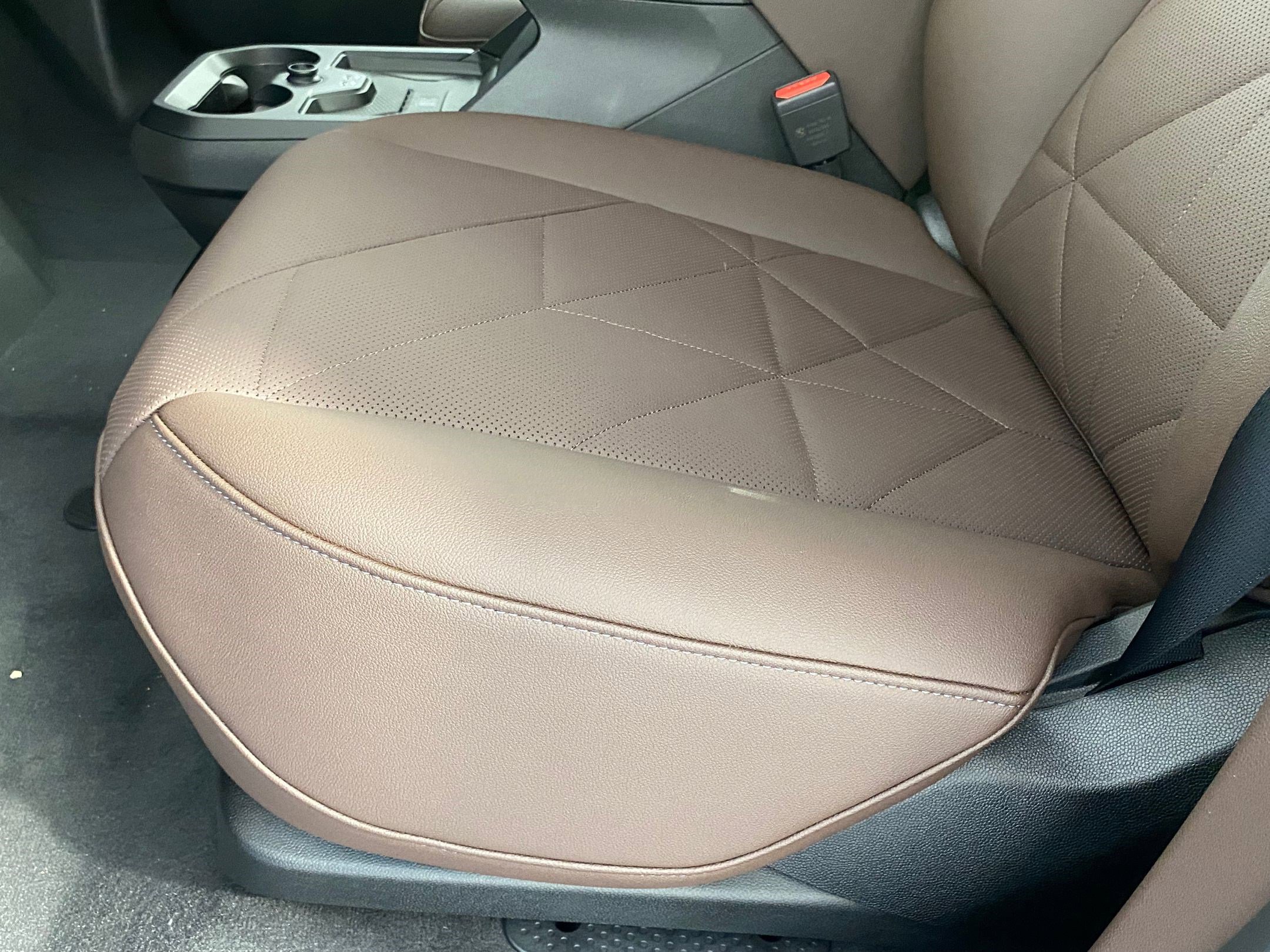 New 2026 BMW iX xDrive60 w/ Executive Package image 11