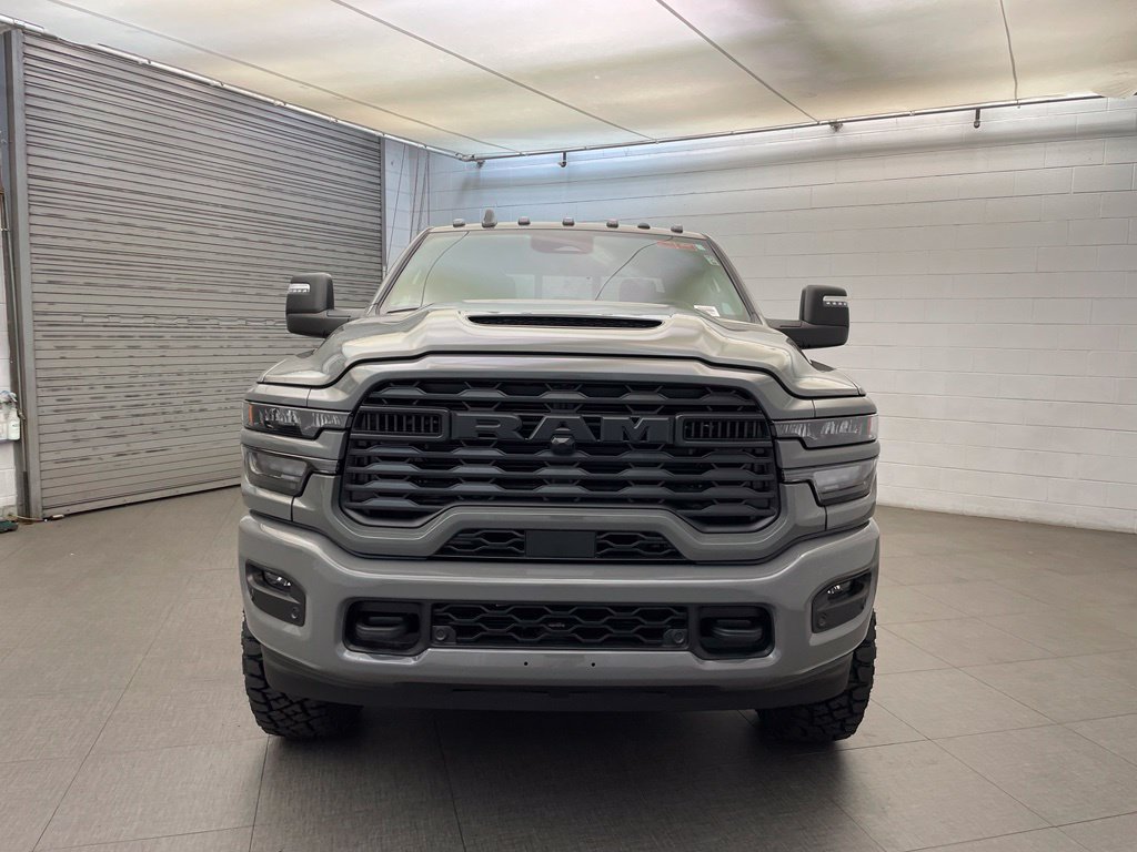 New 2026 RAM 2500 Tradesman AWD/4WD image 8