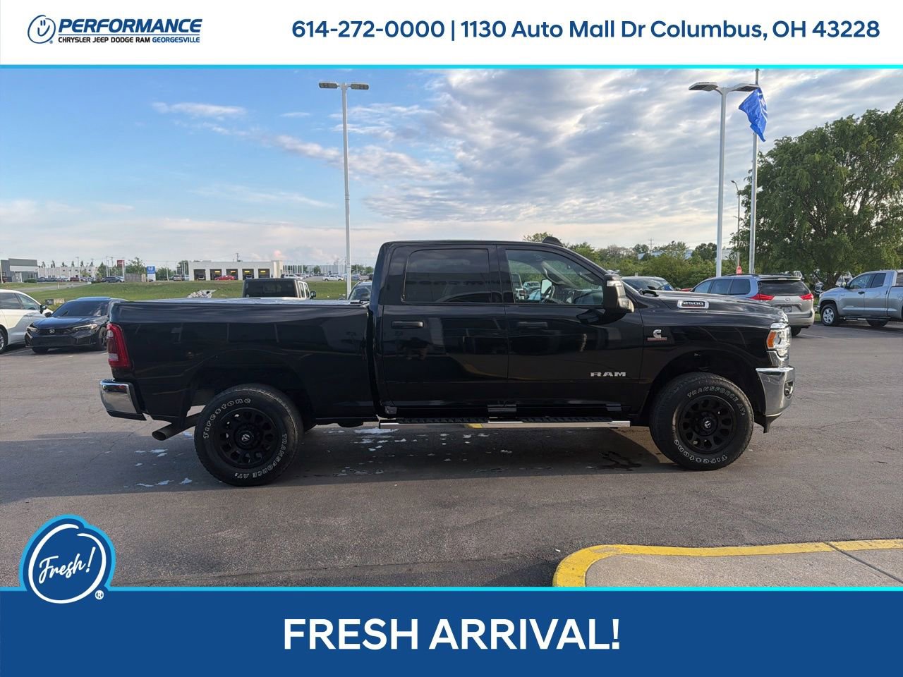 Used 2024 RAM 2500 Big Horn w/ Level 2 Equipment Group AWD/4WD image 3